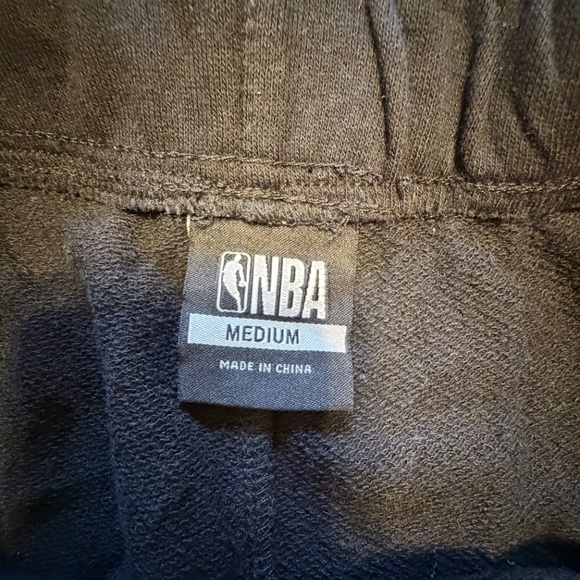 NBA Brand Shorts - Picture 2 of 3
